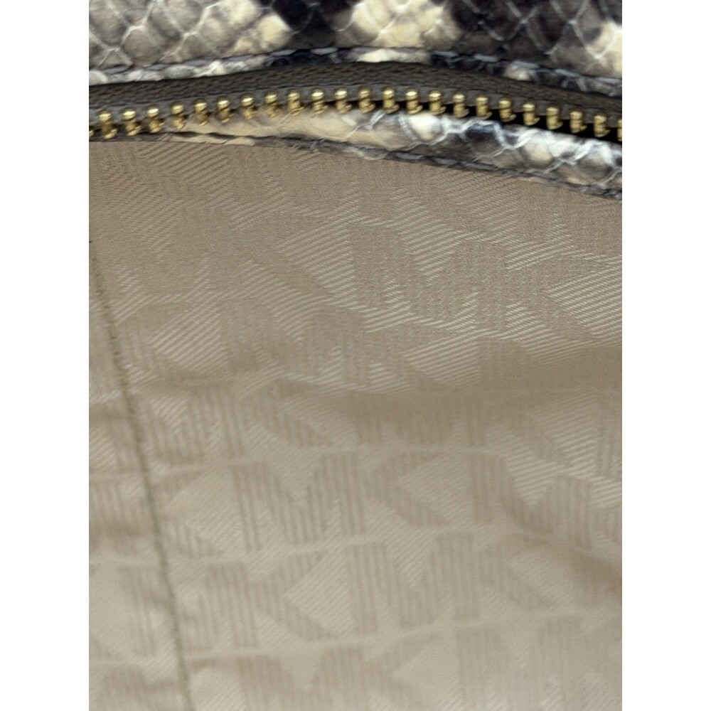 Michael Kors Selma Medium Satchel Python Embossed Leather Brown Chevron Bag - Picture 12 of 12